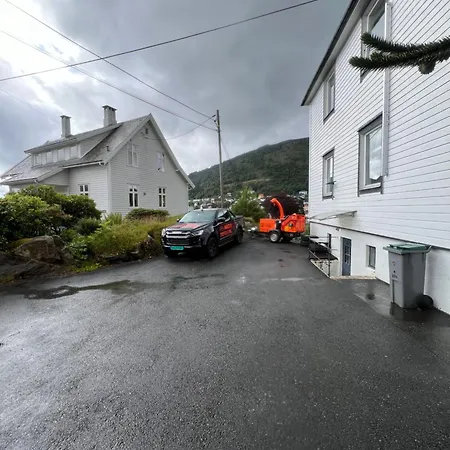 شقة Modern With Free Parking *