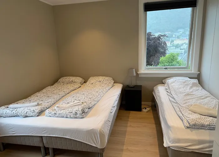 Modern With Free Parking * Bergen