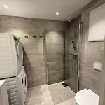 Appartement Modern With Free Parking Bergen